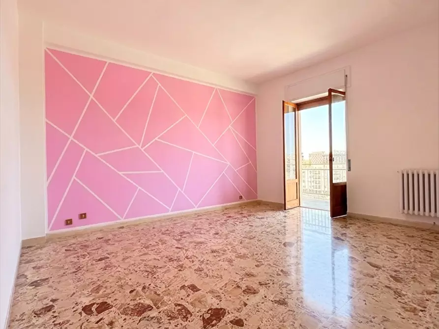 Immagine 11 di Appartamento in vendita  in via sibari 4 a Taranto