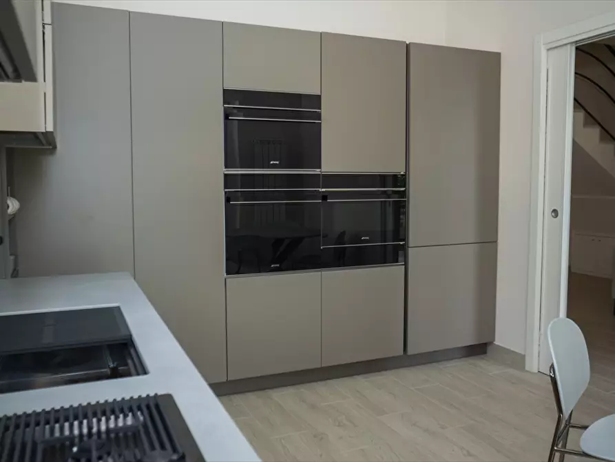 Immagine 7 di Villa in vendita  in Via primiero 150 a Anzio