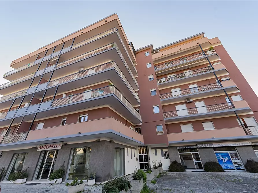 Immagine 8 di Appartamento in vendita  in Via Bellini a Chieti