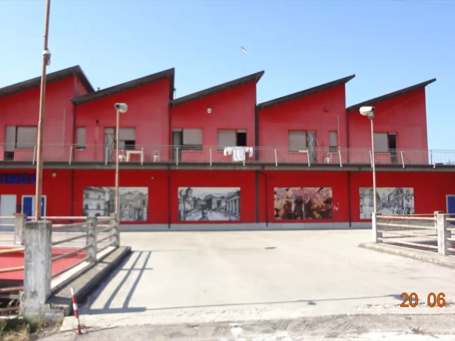 locale commerciale in affitto a Chieti