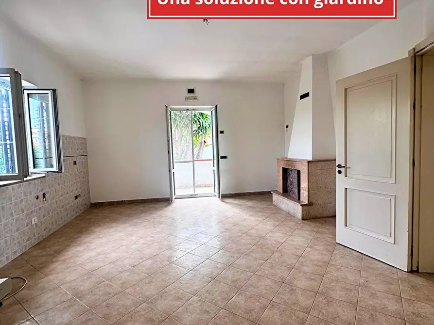 Immagine 9 di Villa in affitto  in via panfili 16 a Taranto