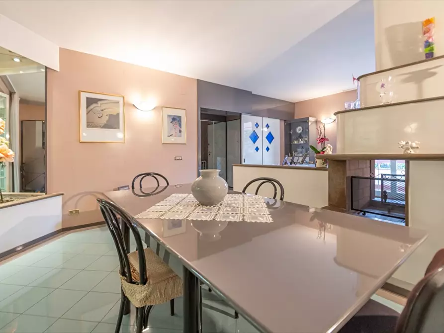 Immagine 2 di Villa in vendita  in Via Gaetano Pachetti 6 a Chieti