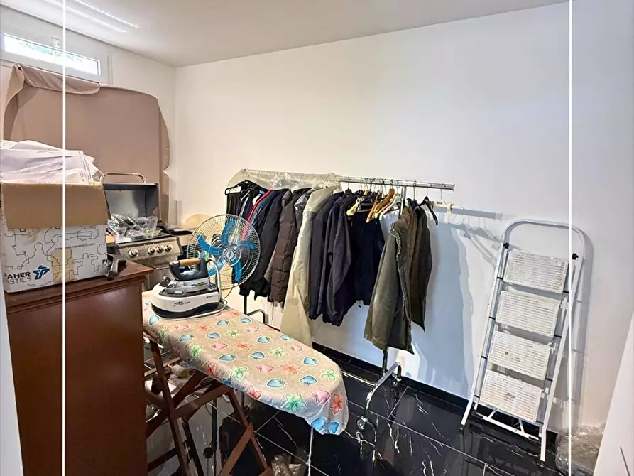 Immagine 20 di Villa in vendita  a Taranto