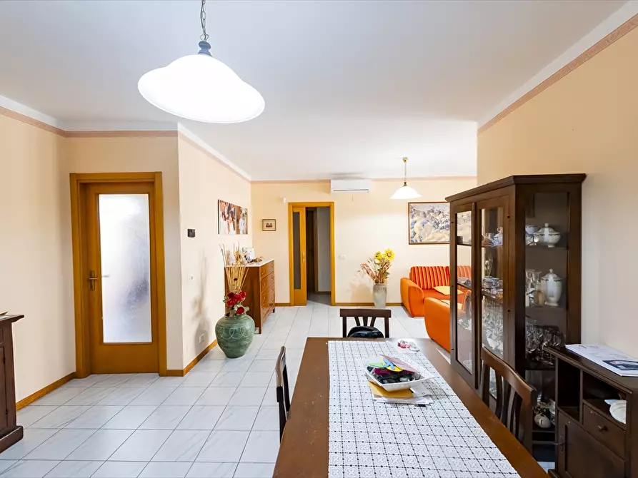 Immagine 4 di Appartamento in vendita  in VIA DEI FRENTANI 117 a Chieti