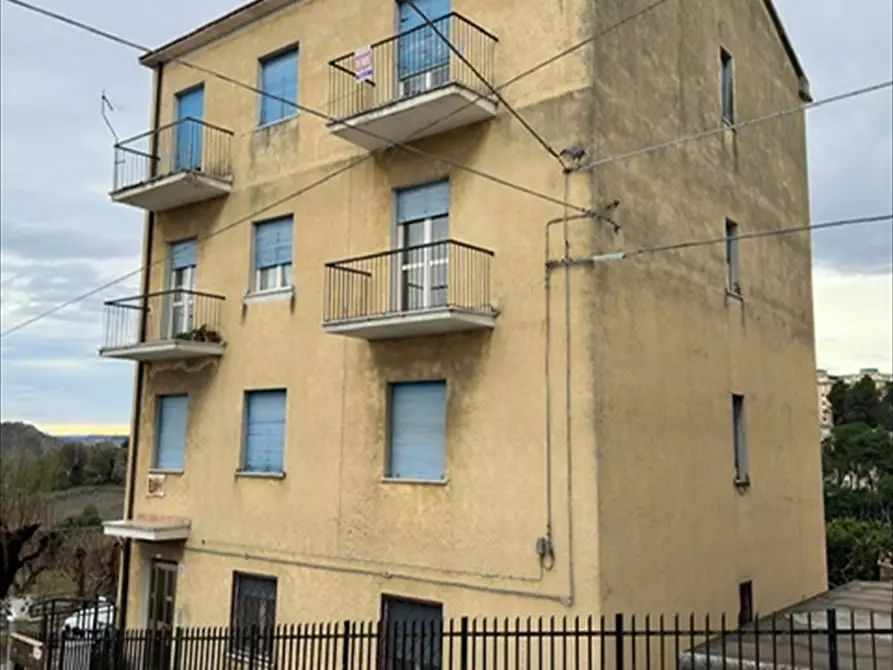 Immagine 1 di Appartamento in vendita  in Via Trieste Del Grosso n.84 a Chieti