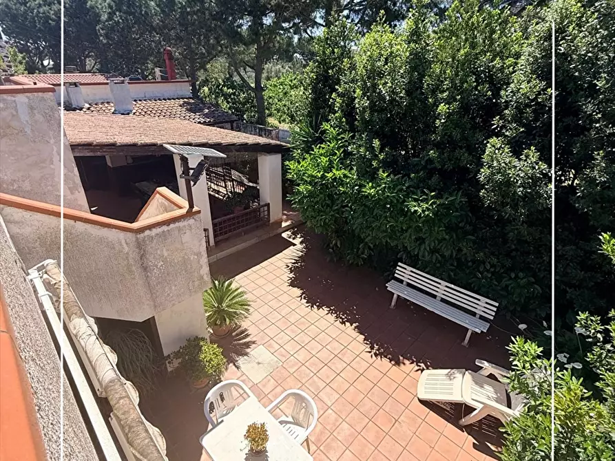 Immagine 7 di Villa in vendita  in via delfini 13 a Taranto