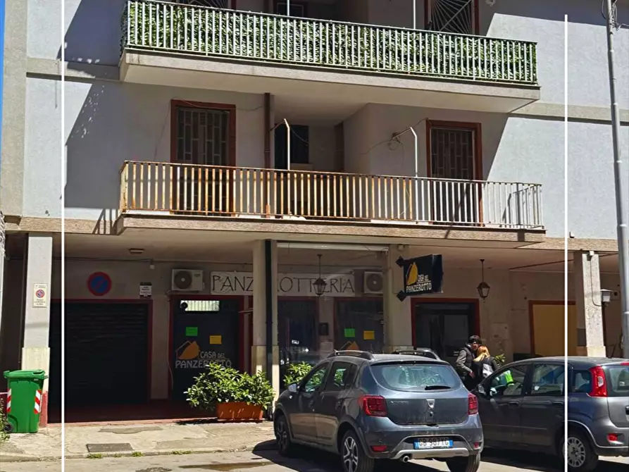 Immagine 1 di Posto auto in vendita  in VIALE TRENTINO 46 a Taranto