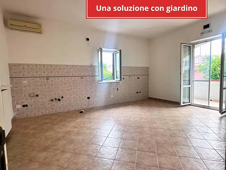 Immagine 13 di Villa in affitto  in via panfili 16 a Taranto