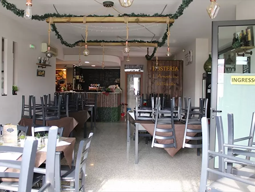 Immagine 5 di Attività commerciale in vendita  in Via Rubicone 1 a Spoltore