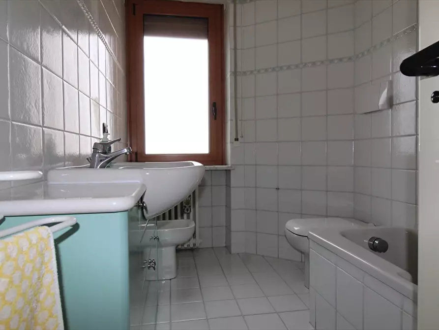 Immagine 7 di Appartamento in vendita  in Corso Acqui a Alessandria