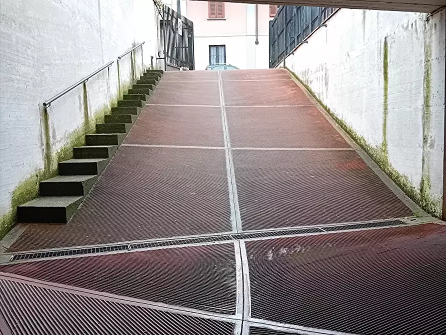 Immagine 2 di Box auto in affitto  a Milano