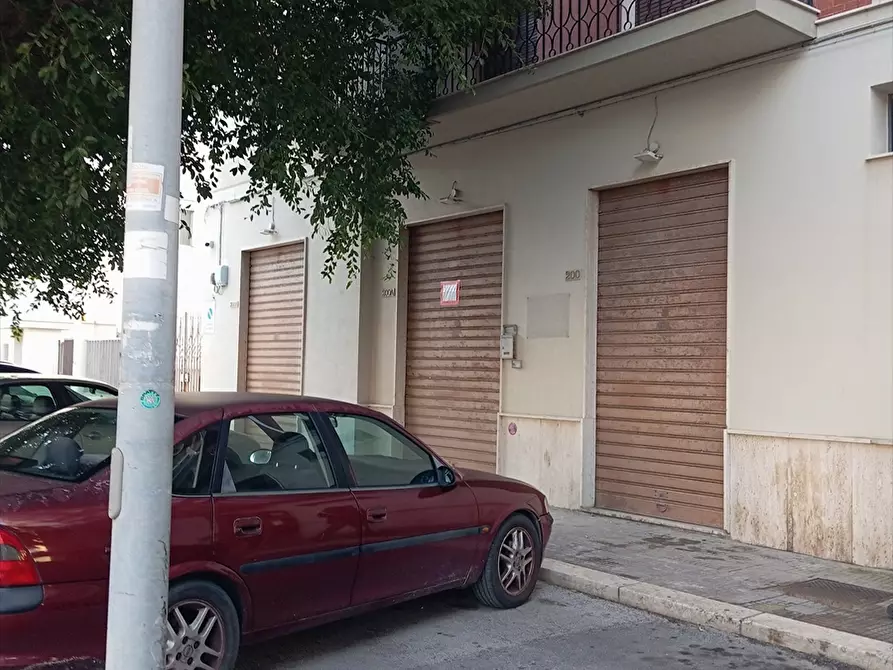 Immagine 1 di Locale commerciale in affitto  a Erice