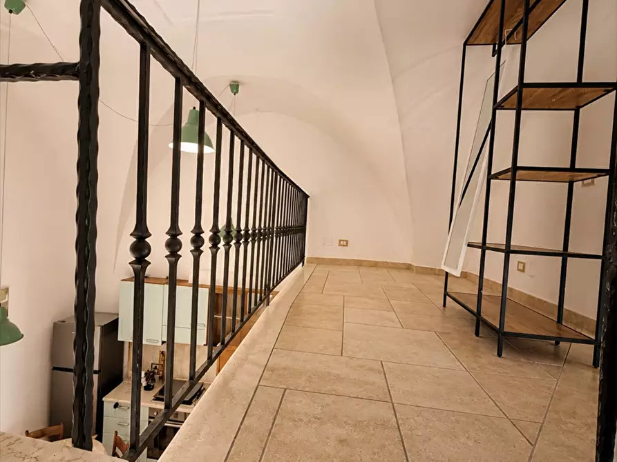 Immagine 12 di Appartamento in vendita  in via dei saraceni 2 a Martina Franca