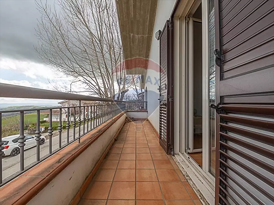 Immagine 13 di Villa in vendita  a Civitella Casanova