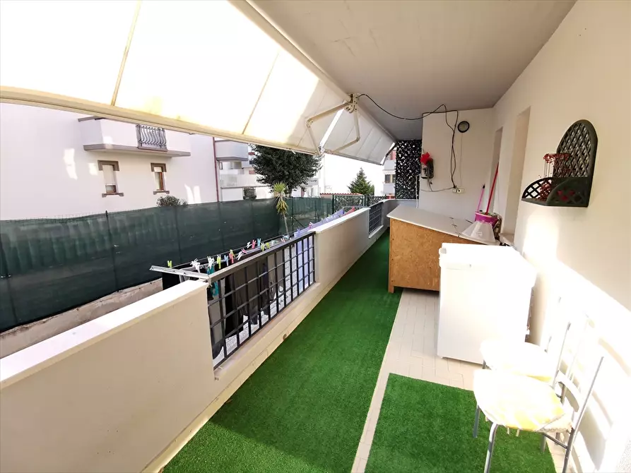 Immagine 13 di Appartamento in vendita  in Via degli Ernici a Chieti