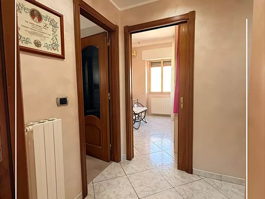 Immagine 10 di Appartamento in vendita  in VIA PASCOLI  a Taranto