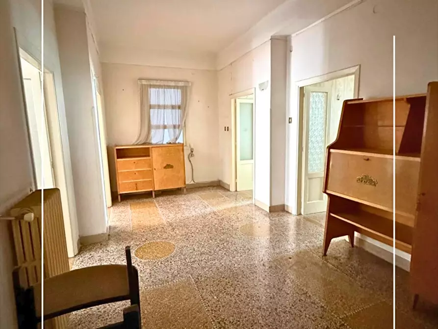 Immagine 8 di Appartamento in vendita  in via cesare battisti 25 a Taranto