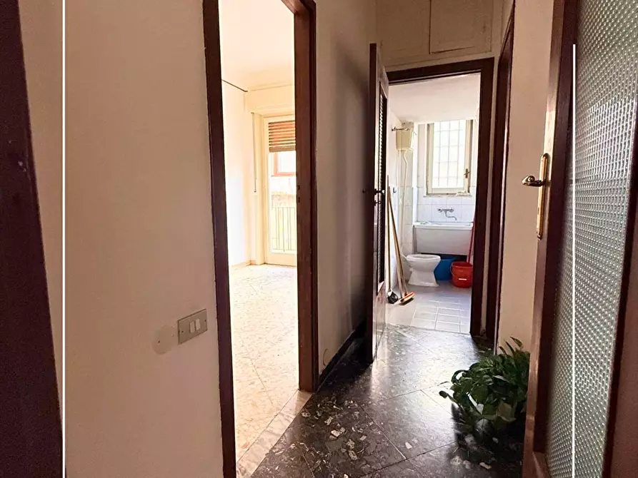 Immagine 10 di Appartamento in vendita  in via leonida 70 a Taranto