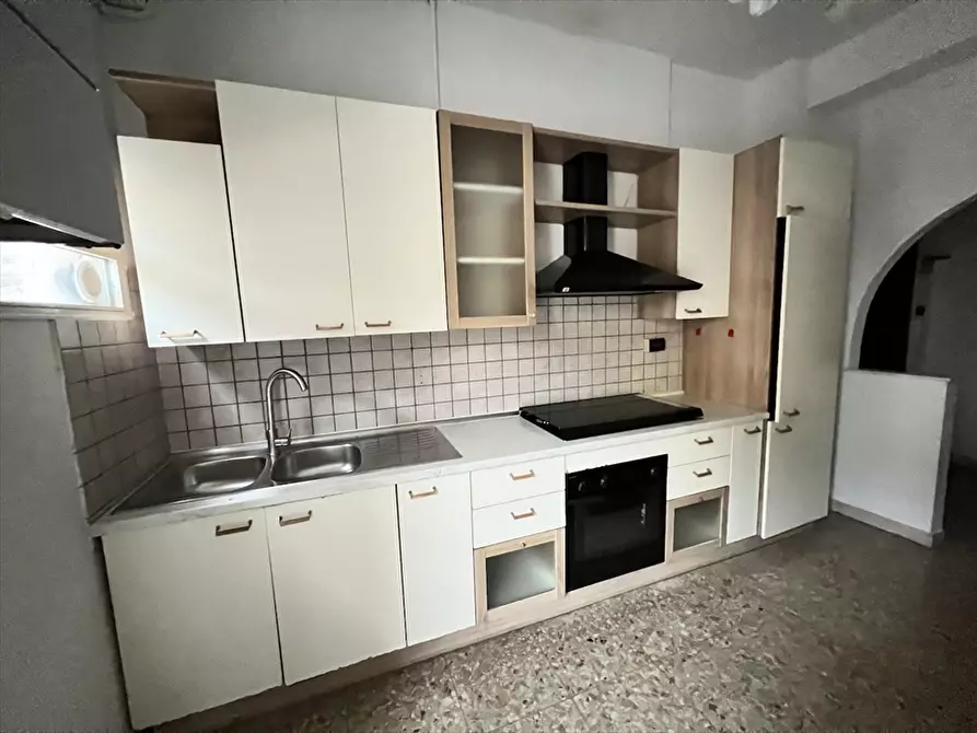 Immagine 7 di Appartamento in vendita  in via del tricalle a Chieti