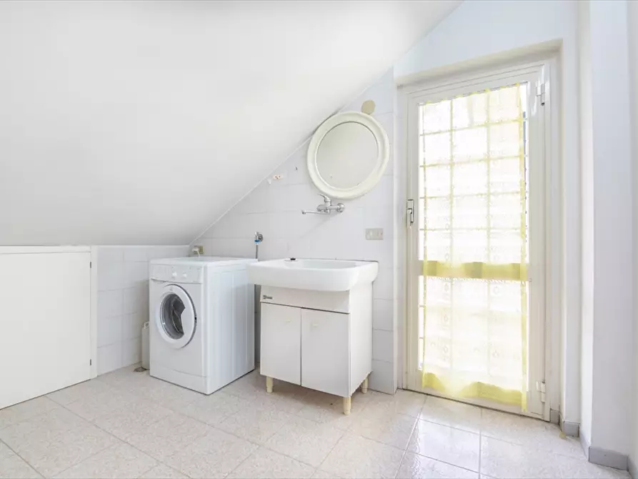 Immagine 14 di Villa in vendita  in Via Gaetano Pachetti 6 a Chieti