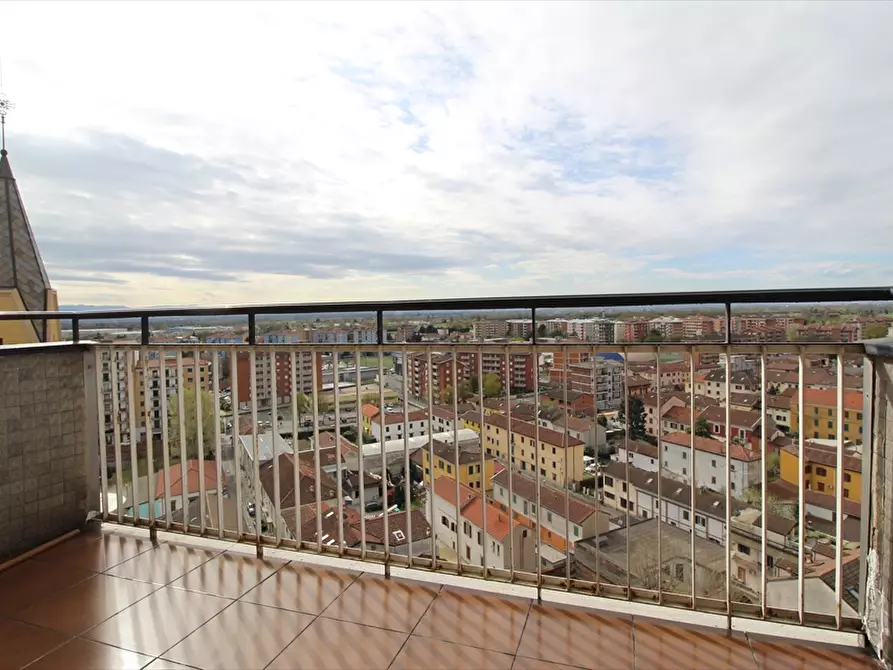 Immagine 13 di Appartamento in vendita  in Corso Acqui a Alessandria