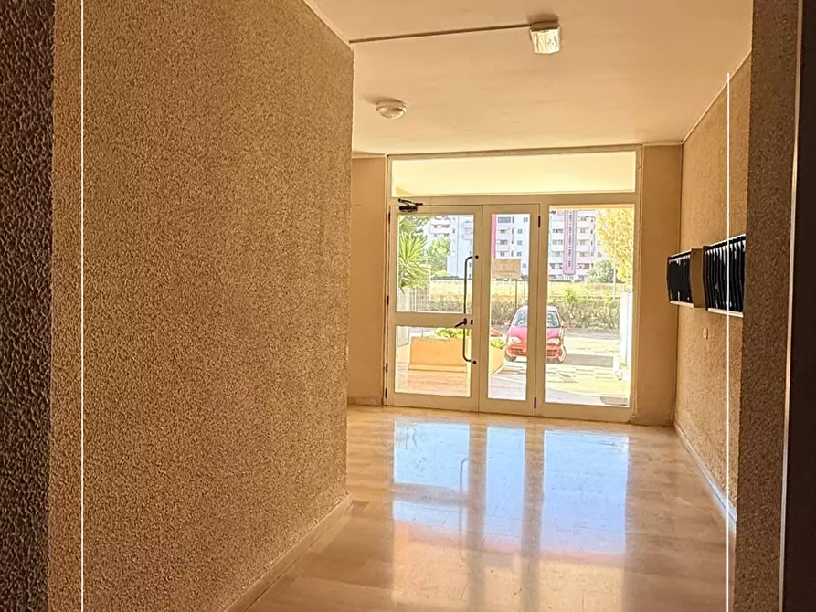 Immagine 8 di Appartamento in vendita  in via scoglio del tonno 51 a Taranto