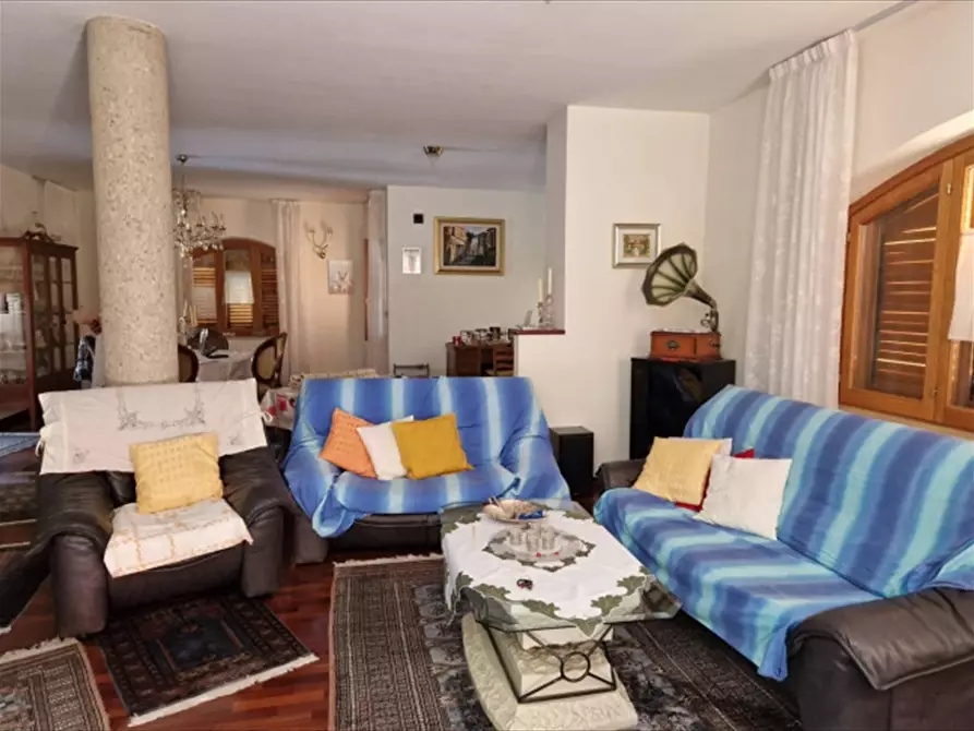 Immagine 20 di Villa in vendita  in Contrada Santone a Isola Del Gran Sasso D'italia