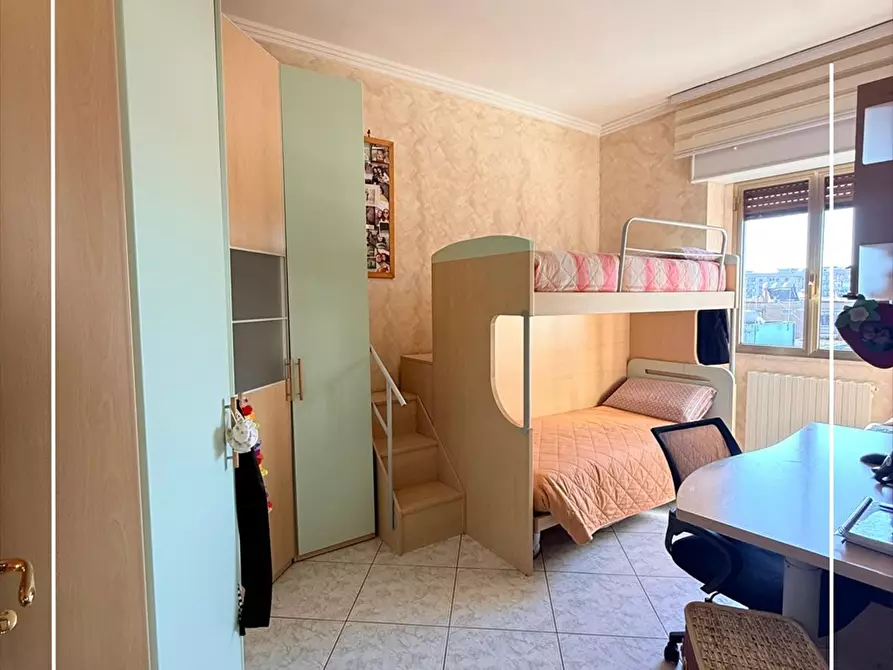 Immagine 12 di Appartamento in vendita  in VIA PASCOLI  a Taranto