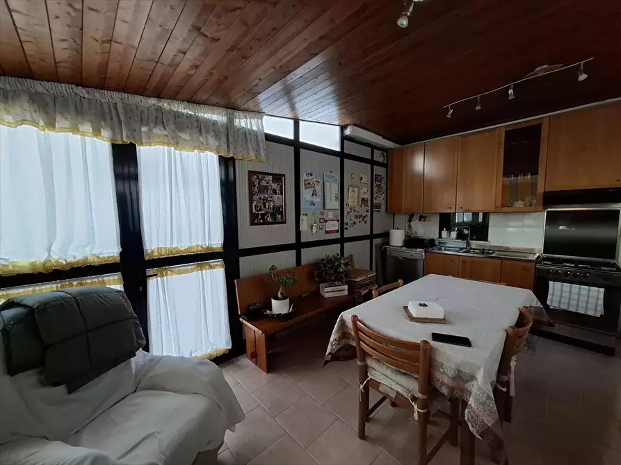 Immagine 8 di Appartamento in vendita  in Via Michele Mirenghi, 51 a Bari
