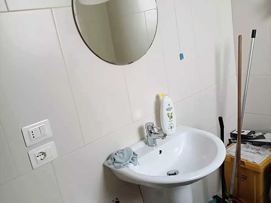 Immagine 9 di Ufficio in affitto  in CORSO MARRUCINO, 182 a Chieti