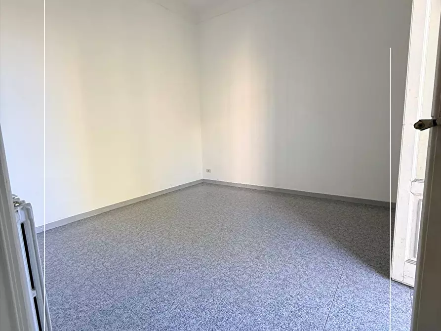 Immagine 19 di Appartamento in vendita  in via minniti 53 a Taranto