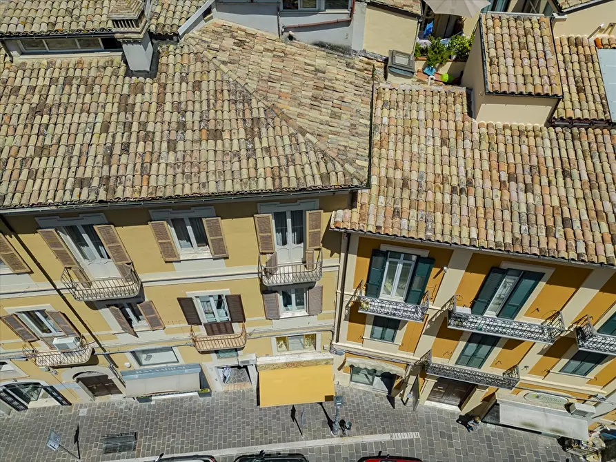 Immagine 3 di Locale commerciale in vendita  in Via Arniense a Chieti