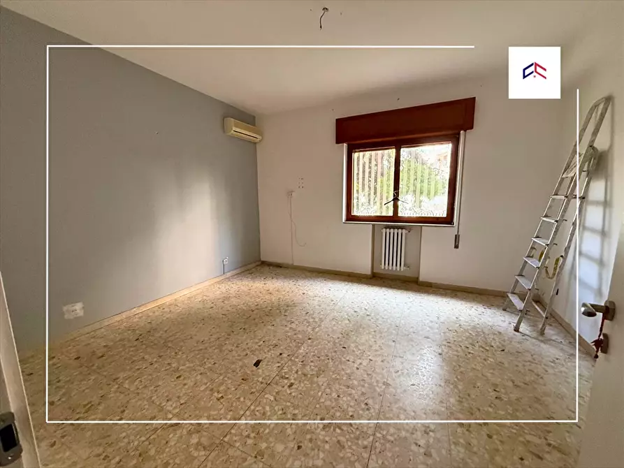 Immagine 6 di Appartamento in vendita  in via polesine 2 a Taranto