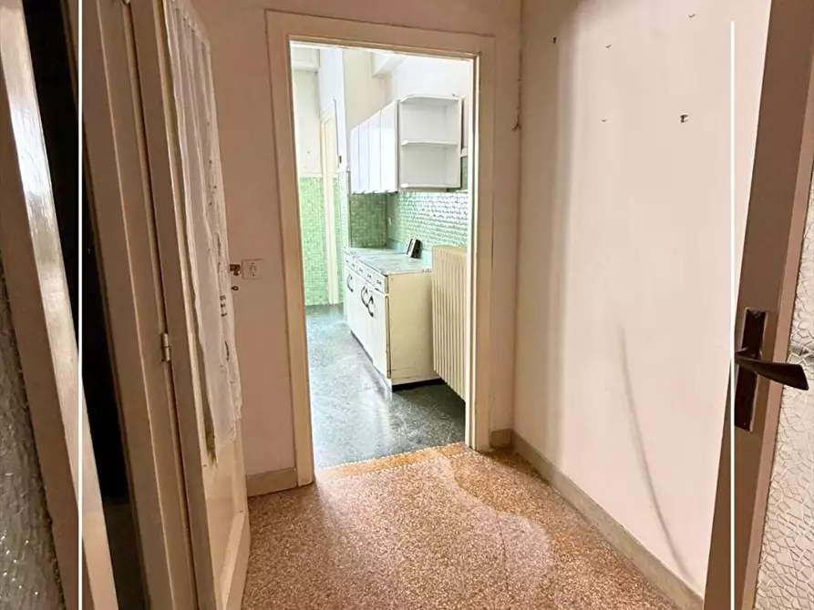 Immagine 16 di Appartamento in vendita  in via cesare battisti 25 a Taranto