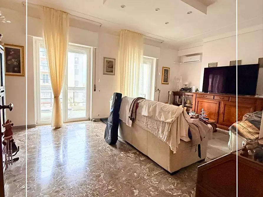 Immagine 11 di Appartamento in affitto  in VIALE MAGNA GRECIA 322 a Taranto