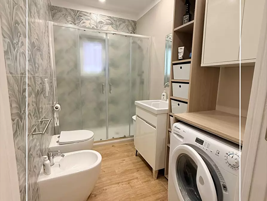 Immagine 21 di Appartamento in vendita  in via cagliari 44 a Taranto