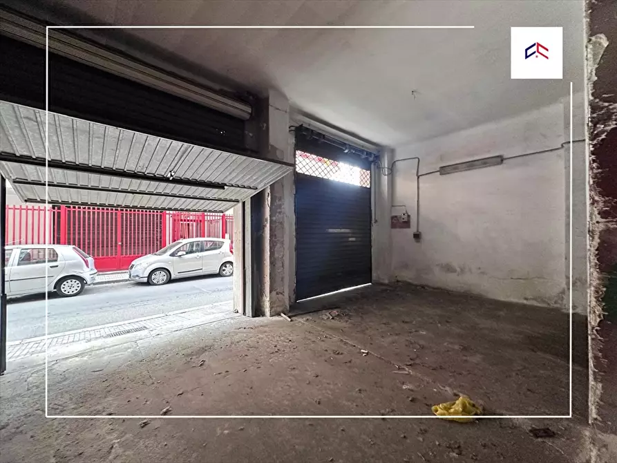 Immagine 2 di Laboratorio in vendita  in via elio 1 a Taranto