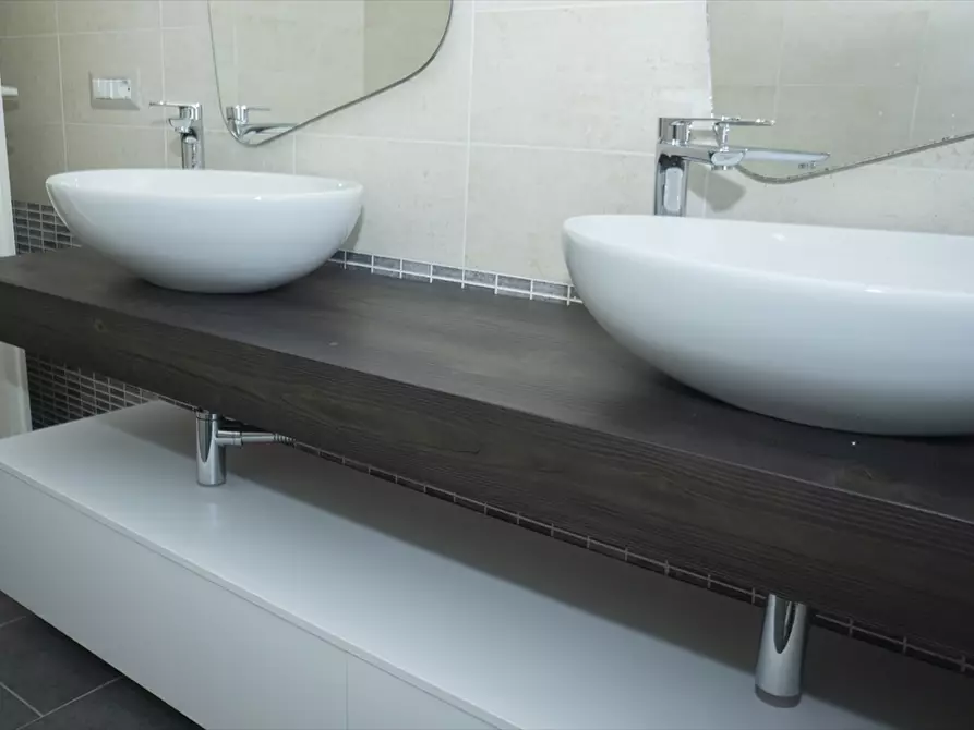 Immagine 17 di Villa in vendita  in Via primiero 150 a Anzio