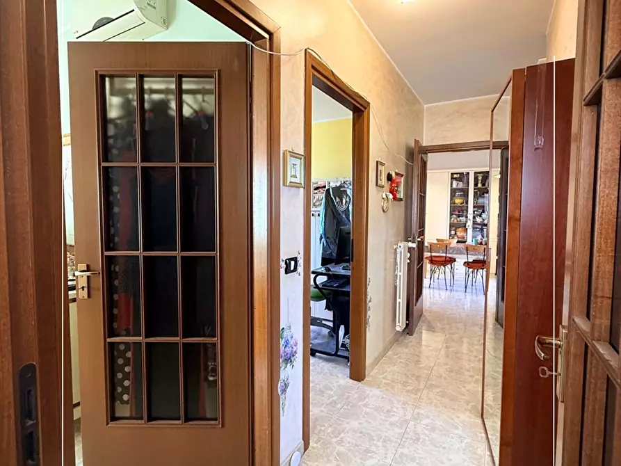 Immagine 24 di Appartamento in vendita  in via scoglio del tonno 51 a Taranto