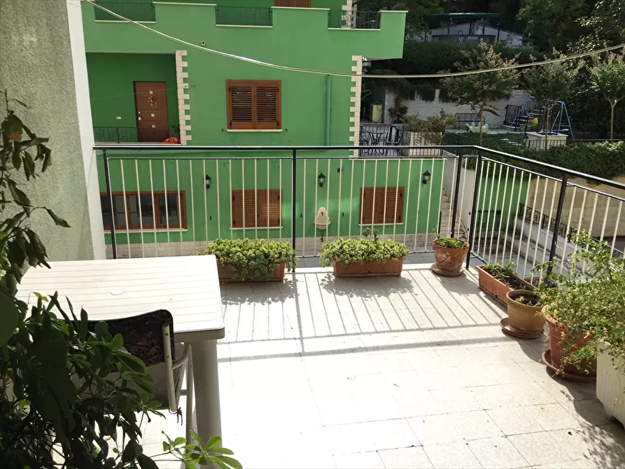 Immagine 10 di Appartamento in vendita  in via baroncini 36 a Chieti