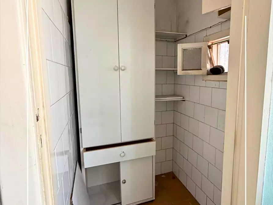 Immagine 22 di Appartamento in vendita  in via cesare battisti 25 a Taranto