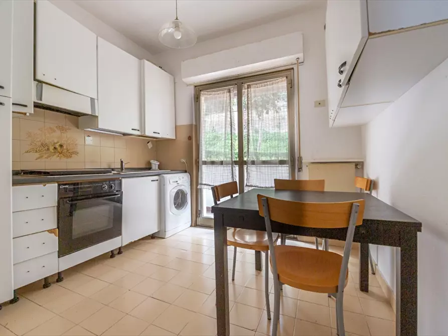 Immagine 11 di Appartamento in vendita  a Chieti