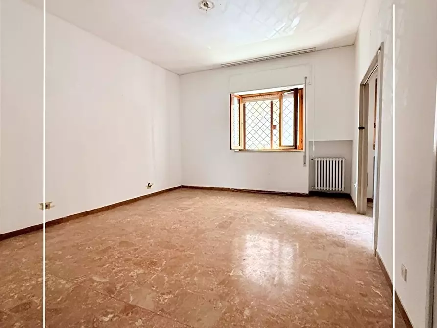 Immagine 6 di Appartamento in vendita  in via san roberto bellarmino 18 a Taranto