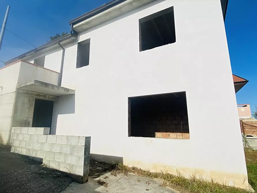 Immagine 22 di Casa indipendente in vendita  in Contrada Cerreto 200 a Miglianico