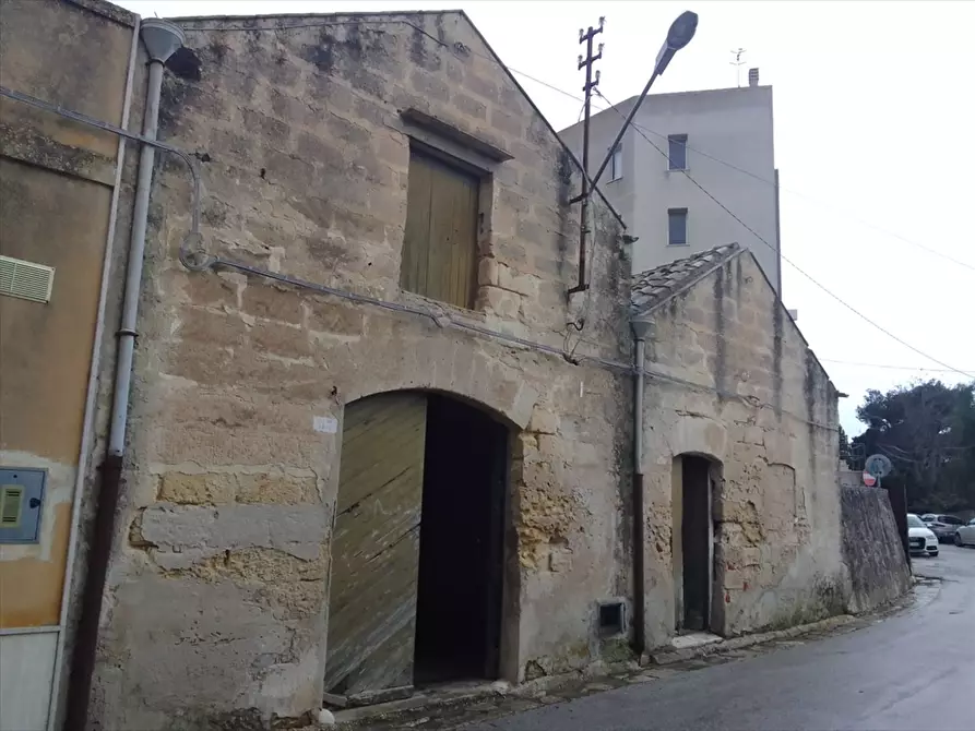 Immagine 11 di Casa indipendente in vendita  a Valderice