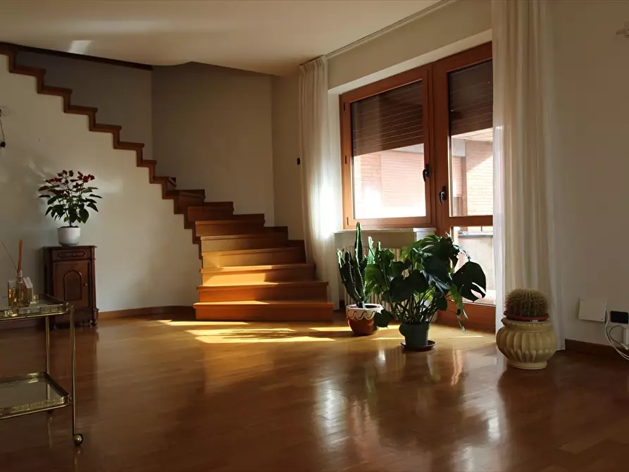 Immagine 5 di Appartamento in vendita  in Corso Acqui a Alessandria