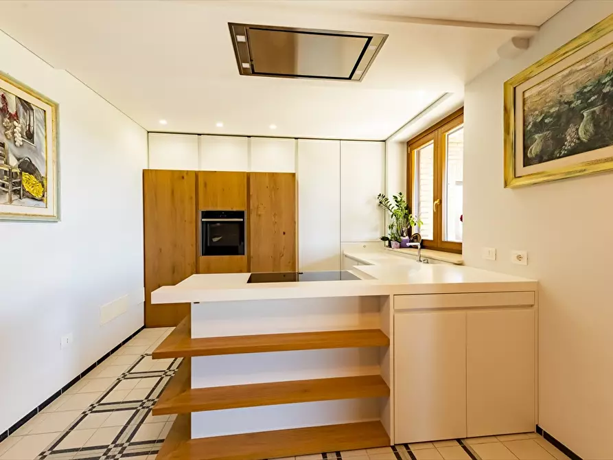 Immagine 26 di Villa in vendita  in Via Di Luzio a Cepagatti