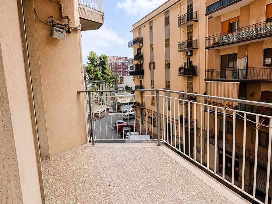 Immagine 5 di Appartamento in affitto  in via emilia59 a Taranto