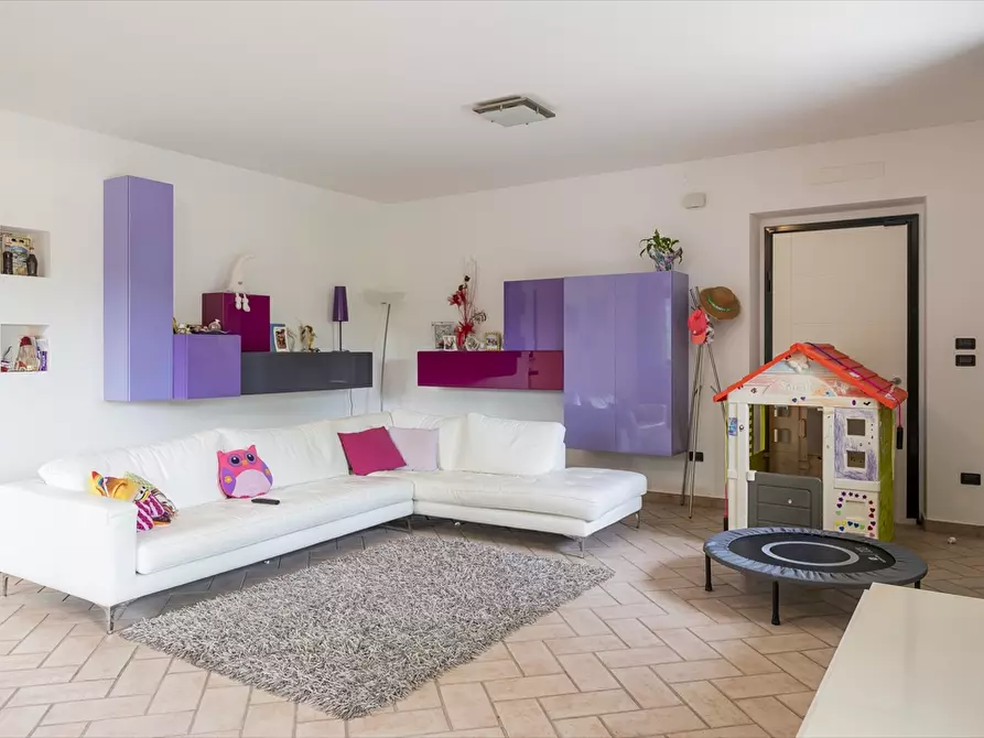 Immagine 19 di Villa in vendita  in Via Santo Stefano a Ripa Teatina