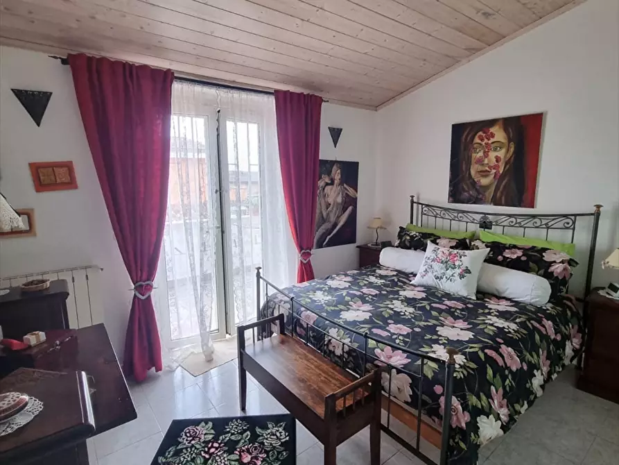 Immagine 11 di Villa in vendita  in Via leonardo da Vinci a Anzio